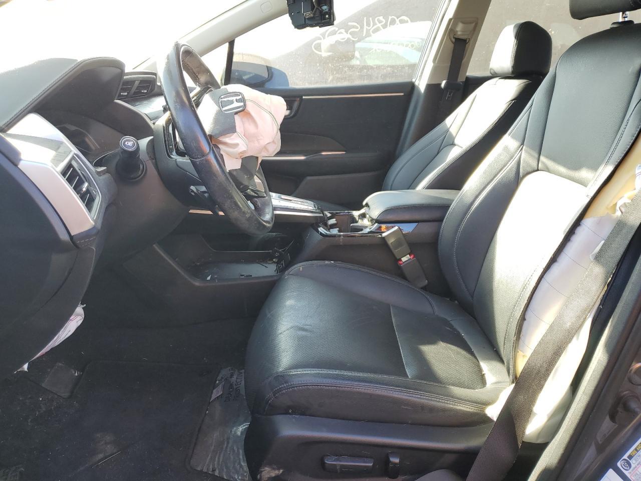 2018 Honda Clarity Touring - Image 7