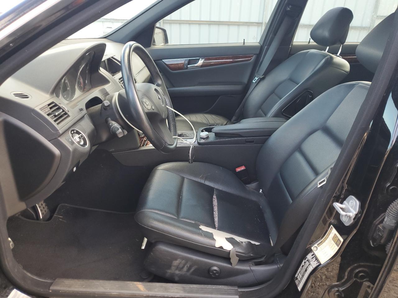 2011 Mercedes-Benz C 300 - Фото 7