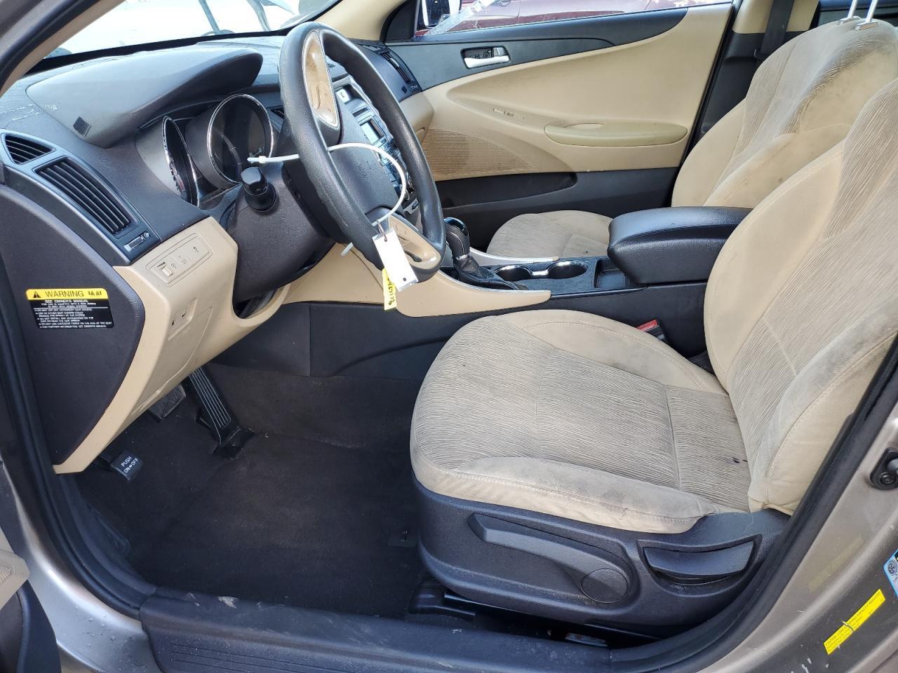 2014 Hyundai Sonata Gls - Image 7