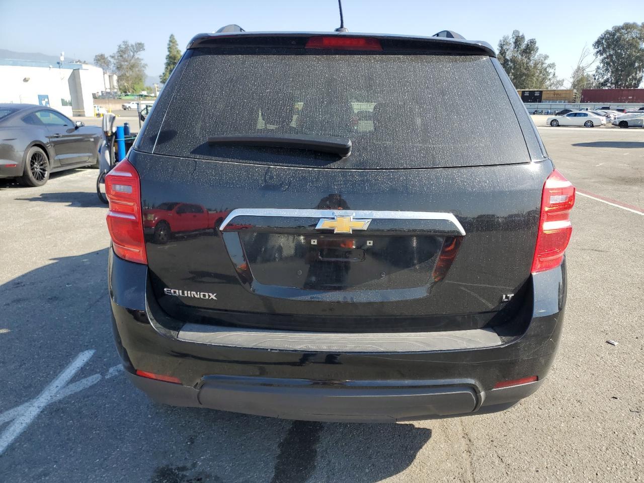 2017 Chevrolet Equinox Lt - Image 6