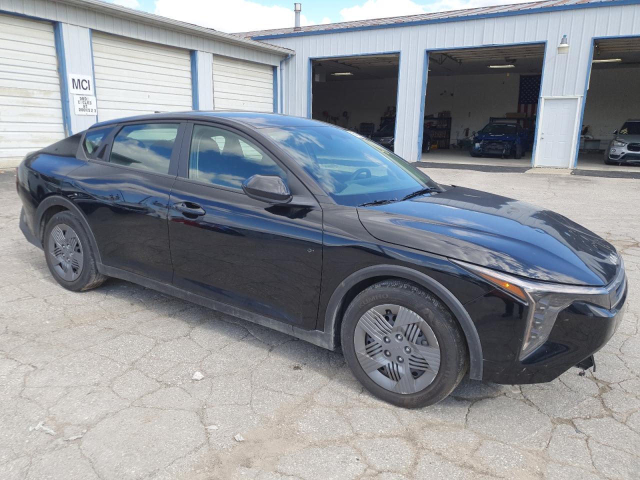 2025 Kia K4 Lx - Фото 4