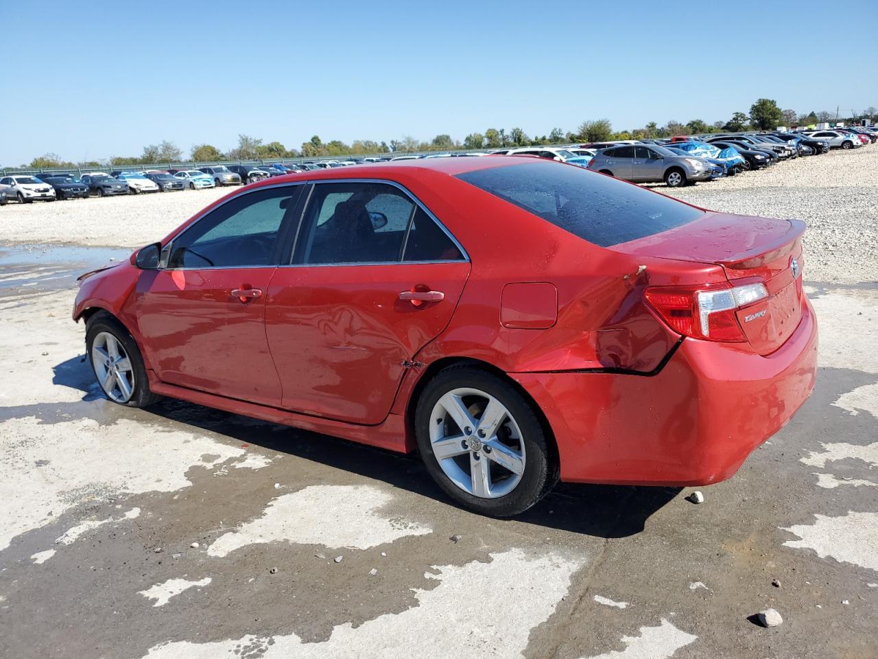 2012 Toyota Camry Base - Фото 2