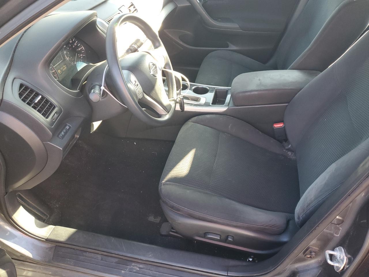 2014 Nissan Altima 2.5 - Image 7