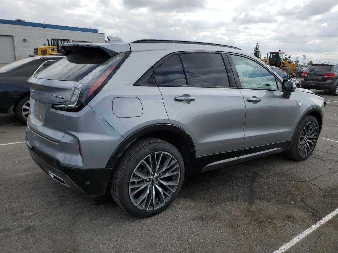 2024 Cadillac Xt4 Sport - Фото 3