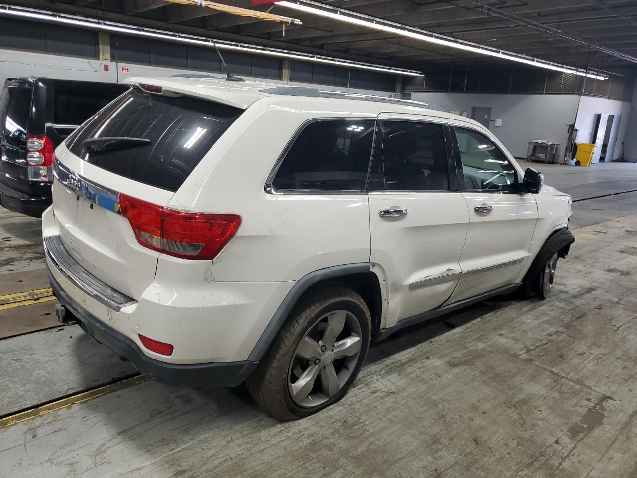 2011 Jeep Grand Cherokee Limited - Фото 3