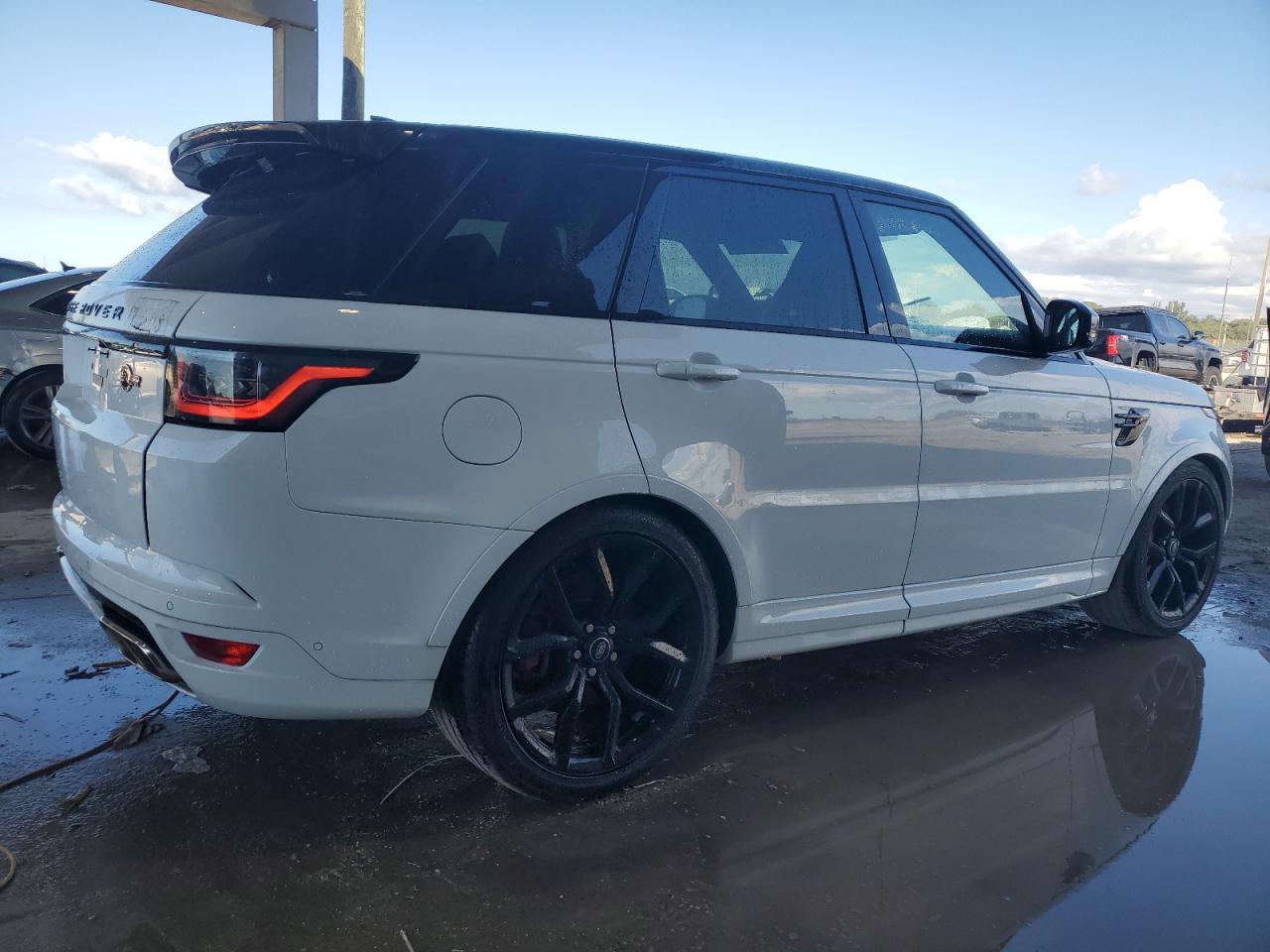 2022 Land Rover Range Rover Sport Svr - Image 3