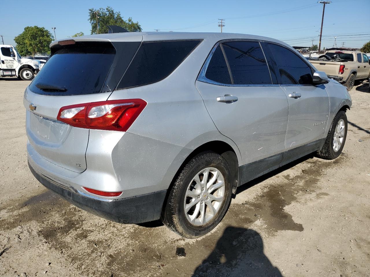2020 Chevrolet Equinox Lt - Фото 3