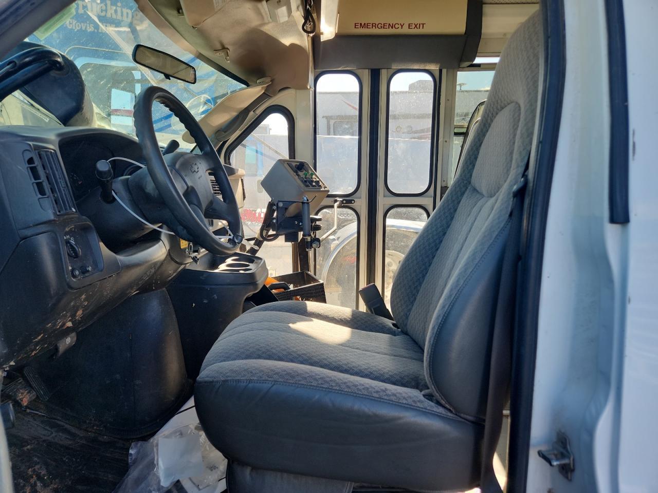 2006 Chevrolet Express G3500 - Фото 7