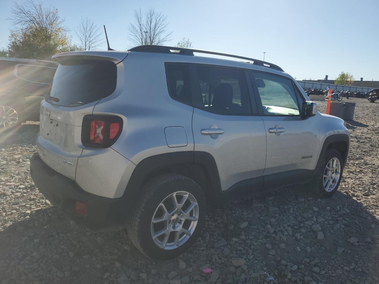 2019 Jeep Renegade Latitude - Фото 3
