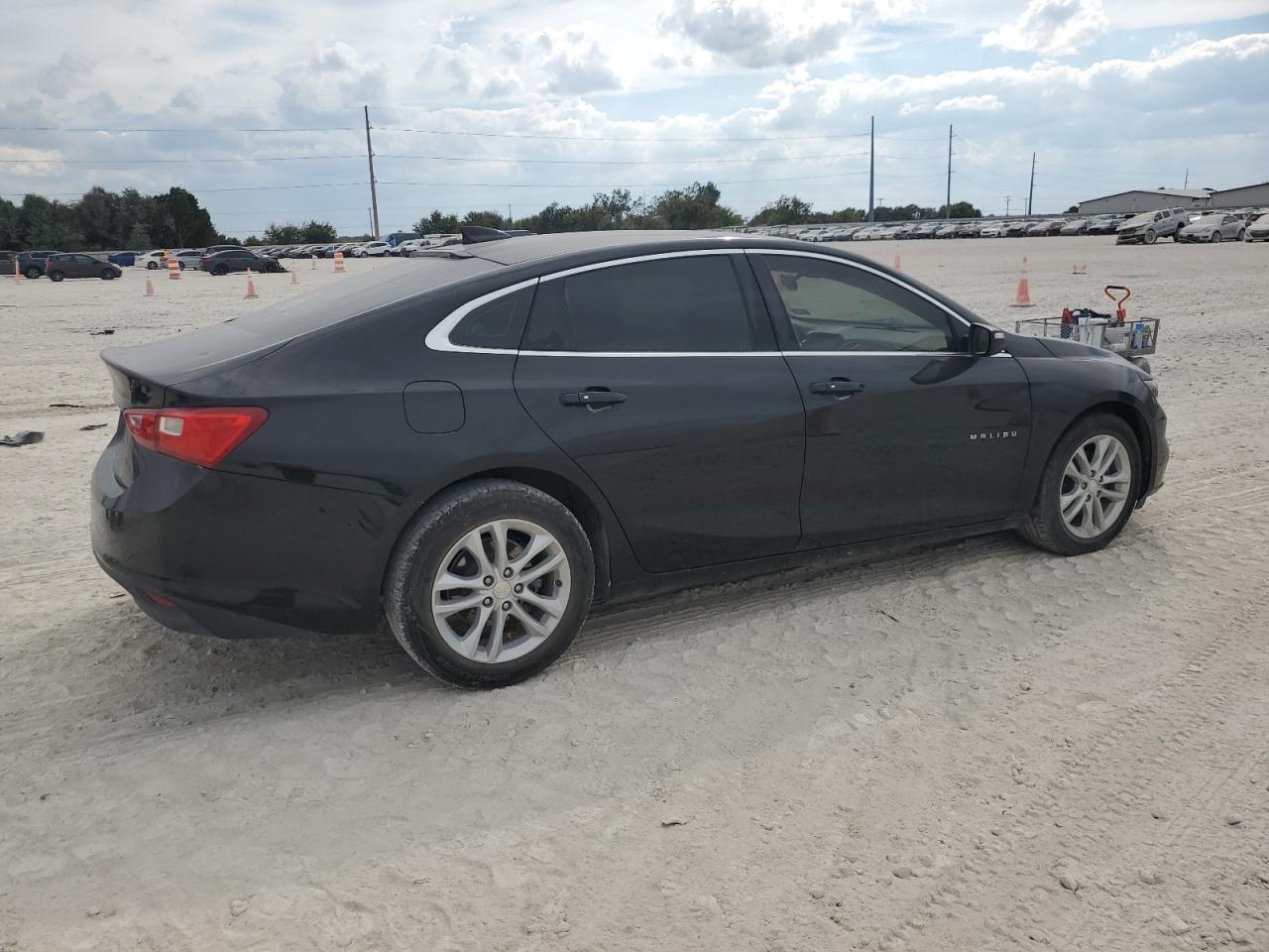 2018 Chevrolet Malibu Lt - Image 3
