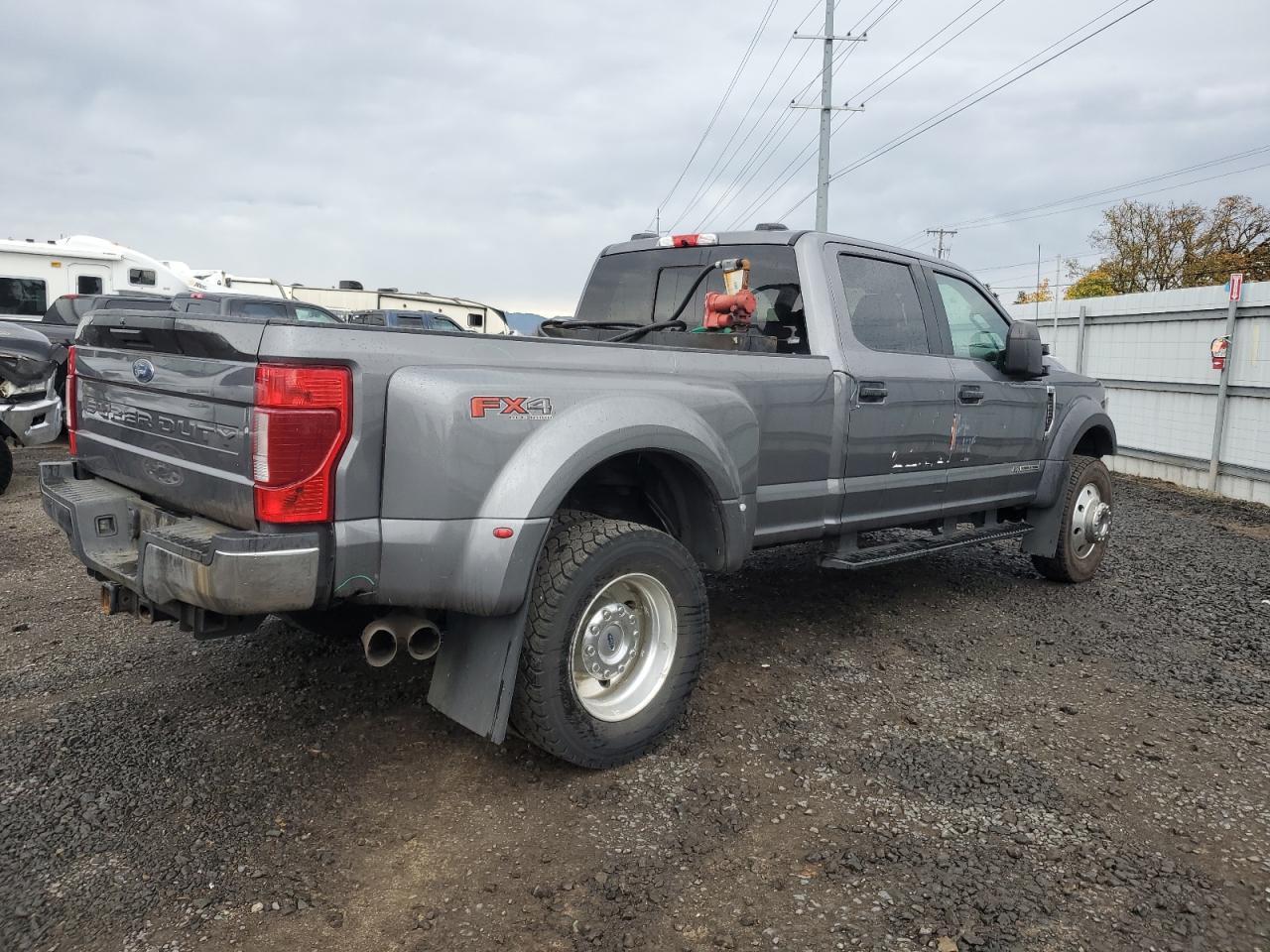 2021 Ford F450 Super Duty - Фото 3
