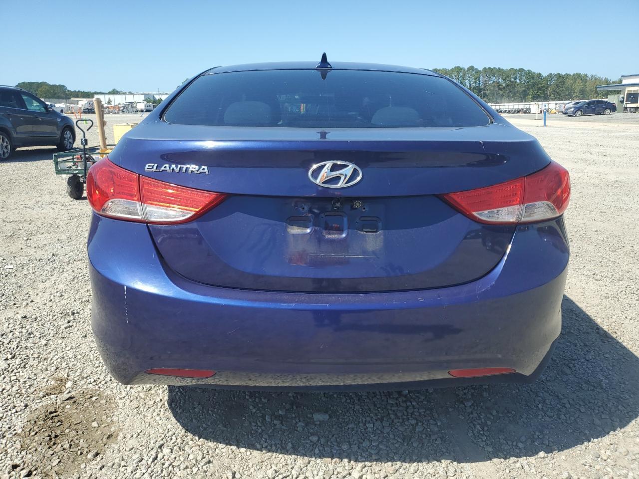 2011 Hyundai Elantra Gls - Image 6