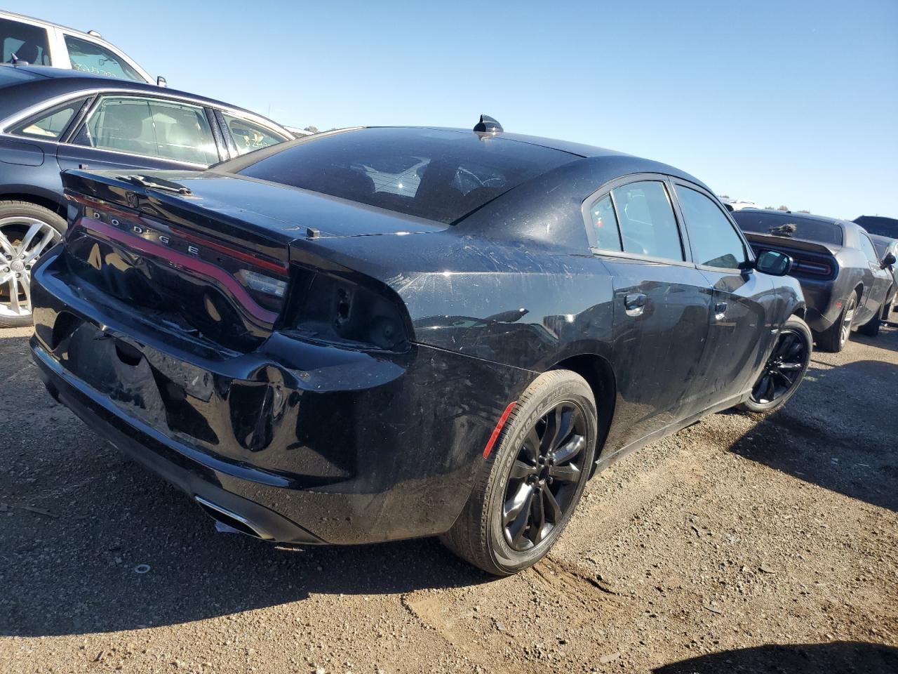2016 Dodge Charger R/T - Image 3