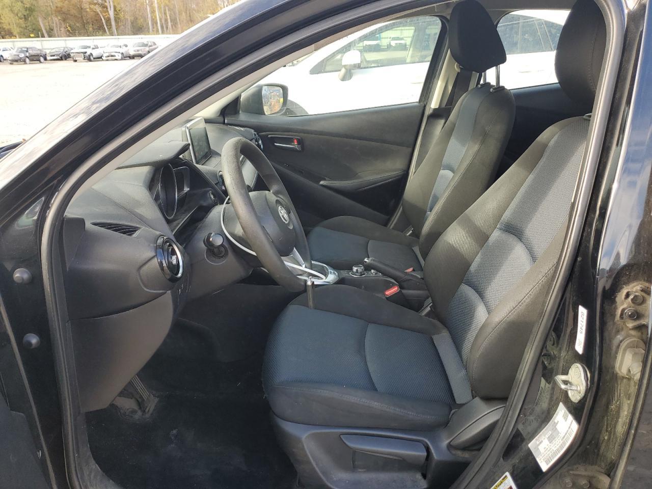 2017 Toyota Yaris Ia - Image 7