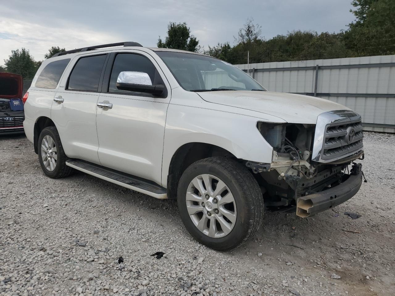 2011 Toyota Sequoia Platinum - Фото 4