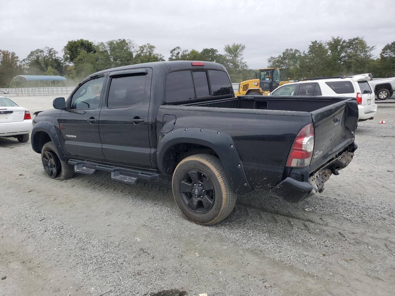 2011 Toyota Tacoma Double Cab - Фото 2