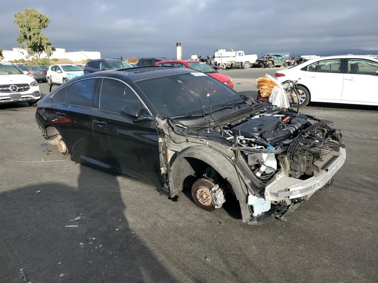 2021 Honda Accord Sport - Image 4