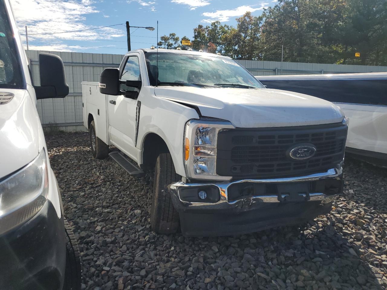 2023 Ford F250 Super Duty Utility / Service Truck - Фото 4