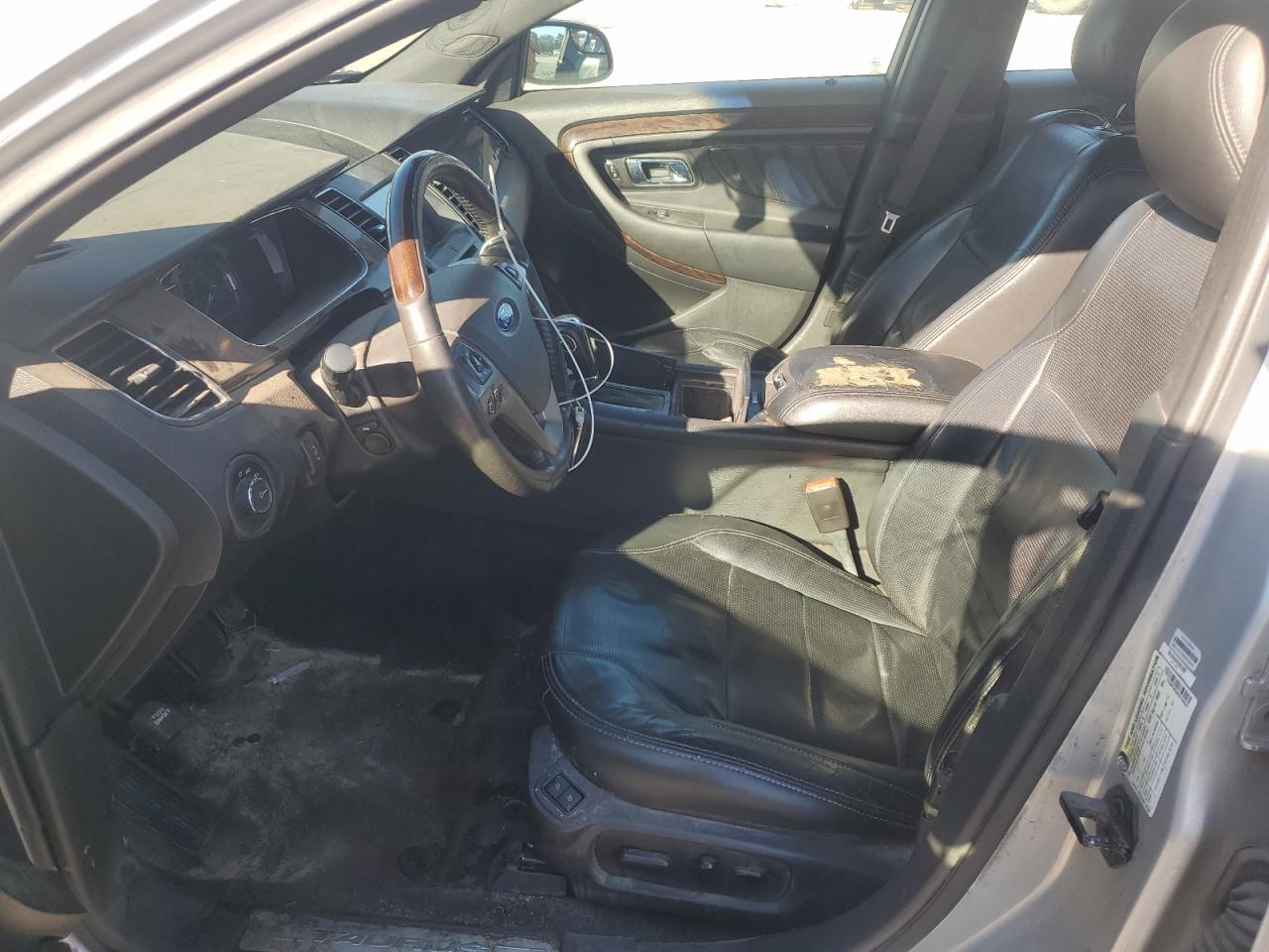 2016 Ford Taurus Limited - Фото 7