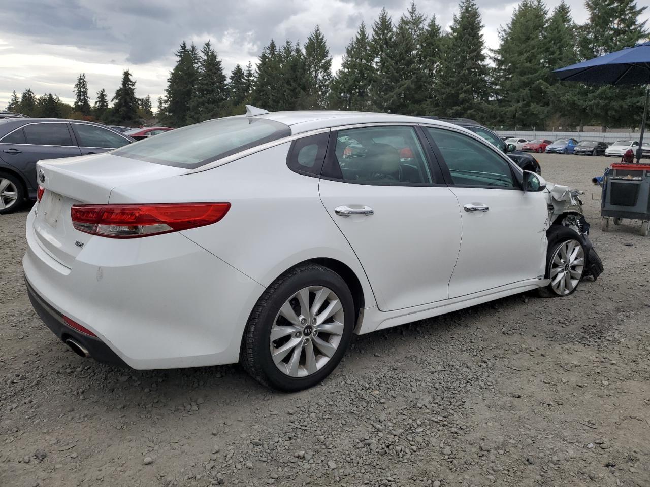 2016 Kia Optima Ex - Фото 3