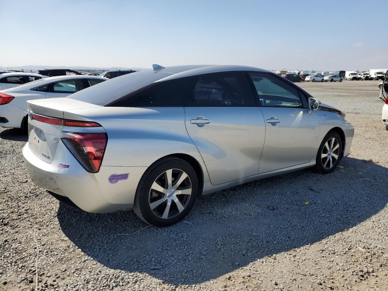2019 Toyota Mirai - Image 3