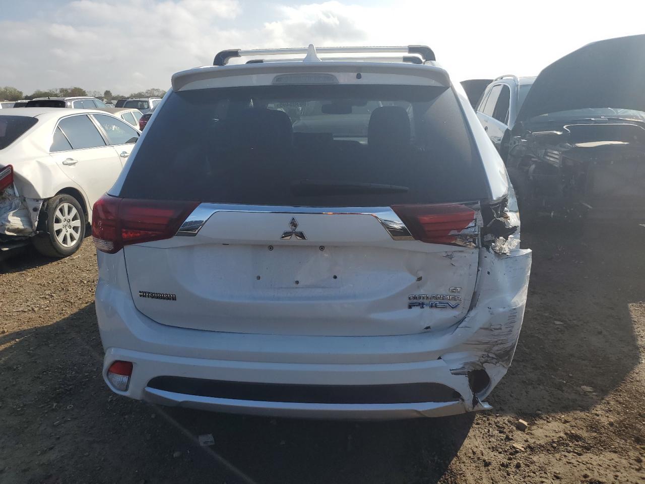 2018 Mitsubishi Outlander Se - Фото 6