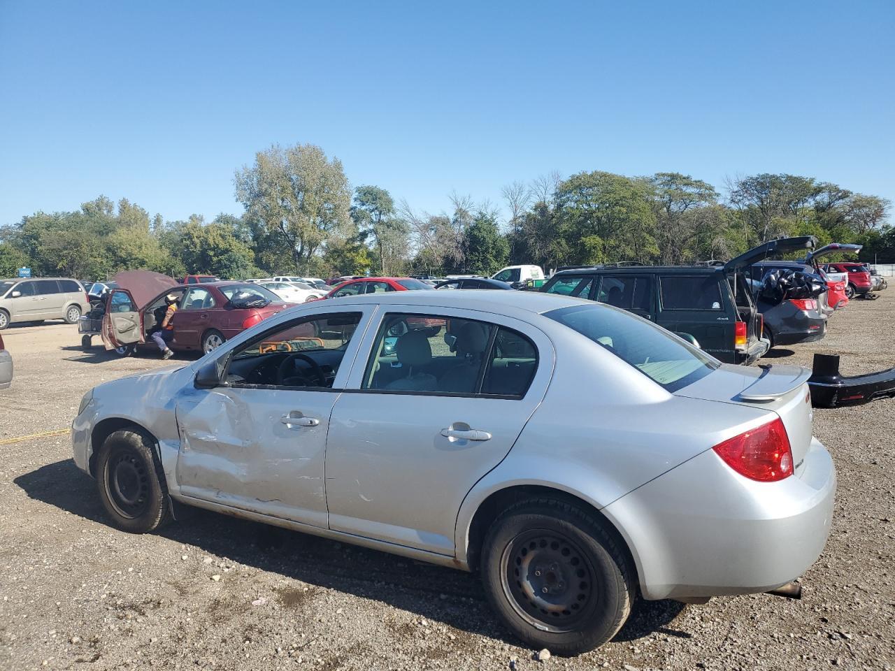 2010 Chevrolet Cobalt Ls - Image 2