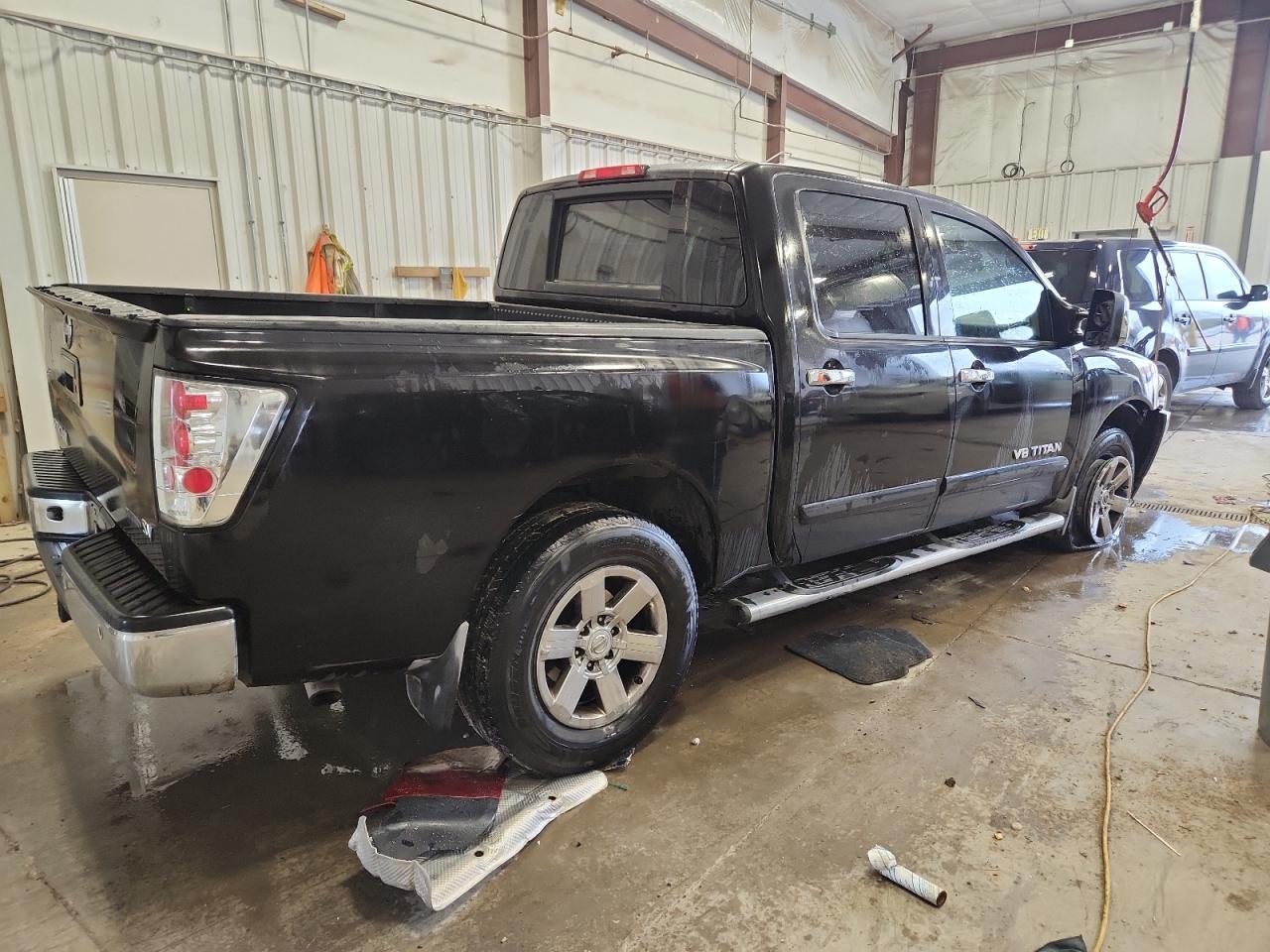 2014 Nissan Titan Sv - Фото 3