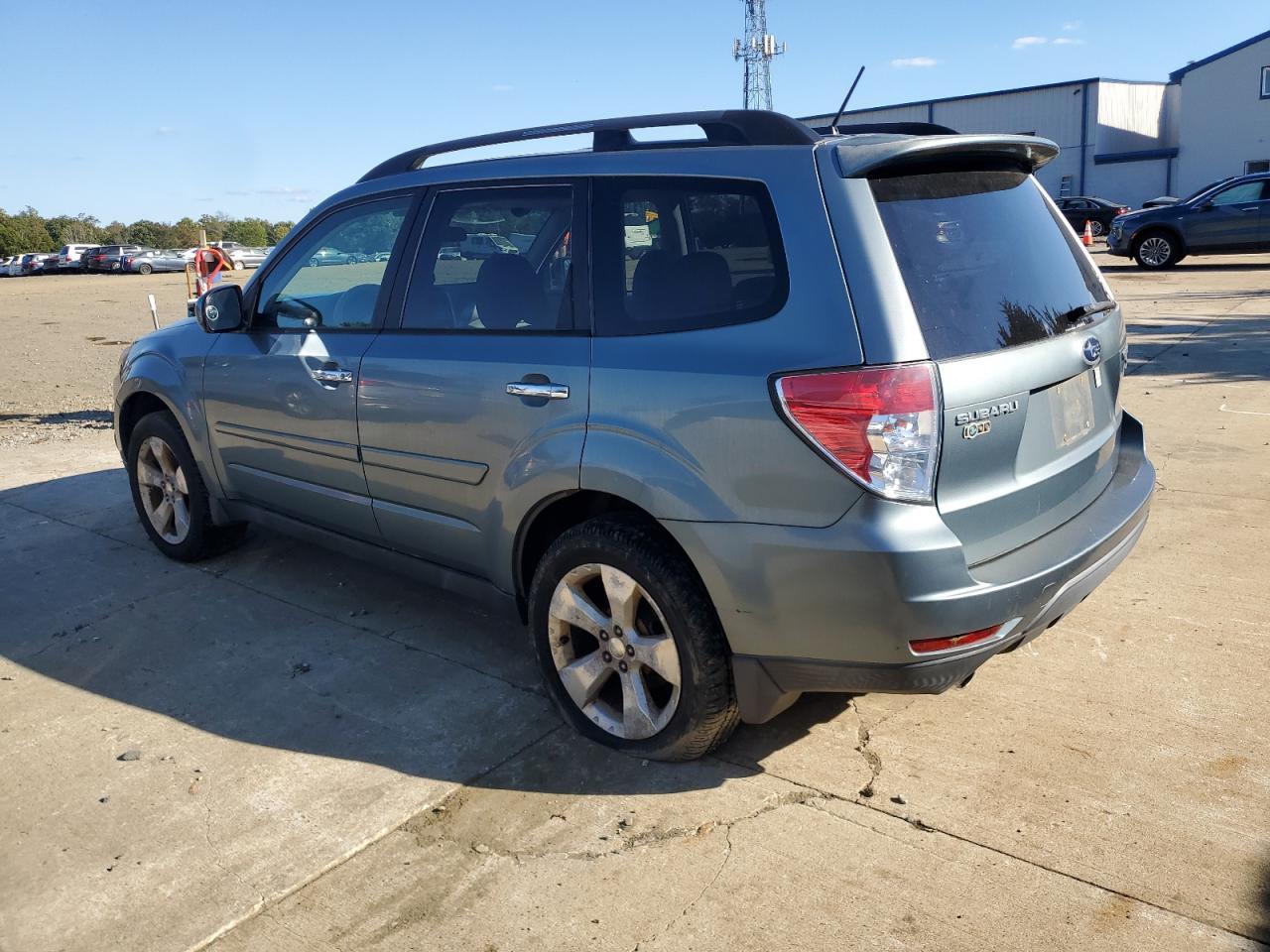 2009 Subaru Forester 2.5Xt - Фото 2