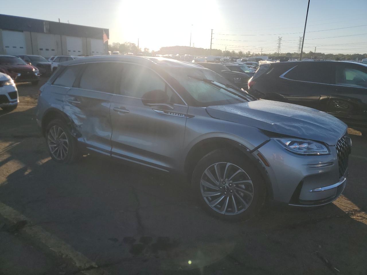 2024 Lincoln Corsair Reserve - Фото 4