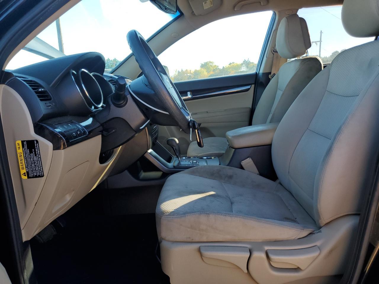 2011 Kia Sorento Base - Image 7