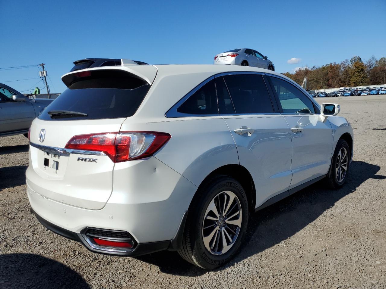 2016 Acura Rdx Advance - Фото 3