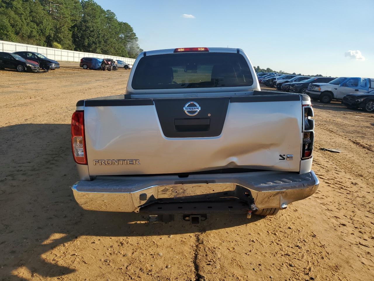 2010 Nissan Frontier Crew Cab Se - Фото 6