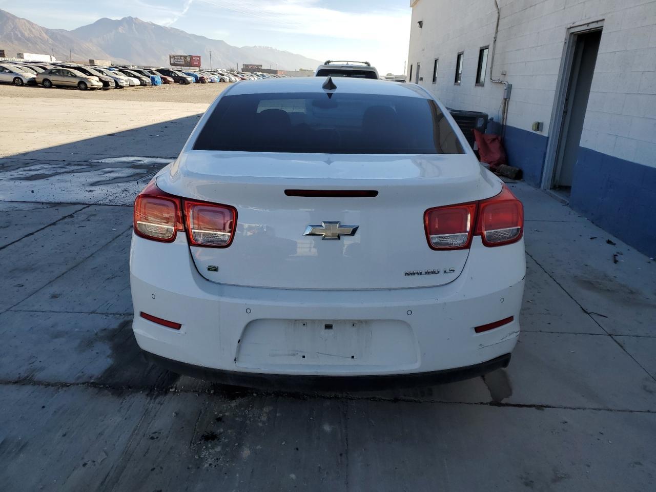 2015 Chevrolet Malibu Ls - Фото 6