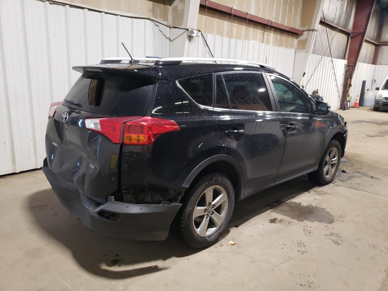 2015 Toyota Rav4 Xle - Image 3