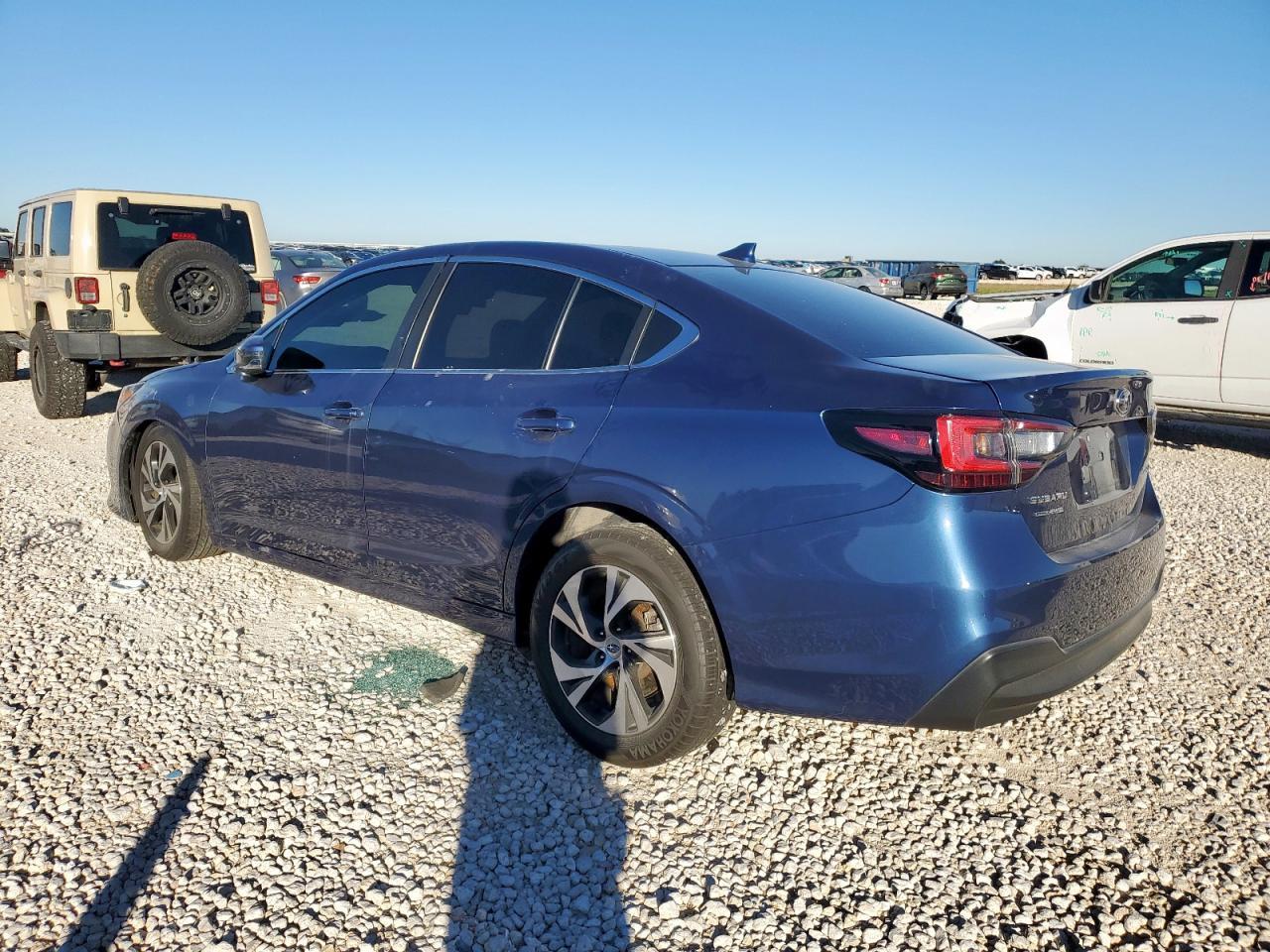 2021 Subaru Legacy Premium - Фото 2