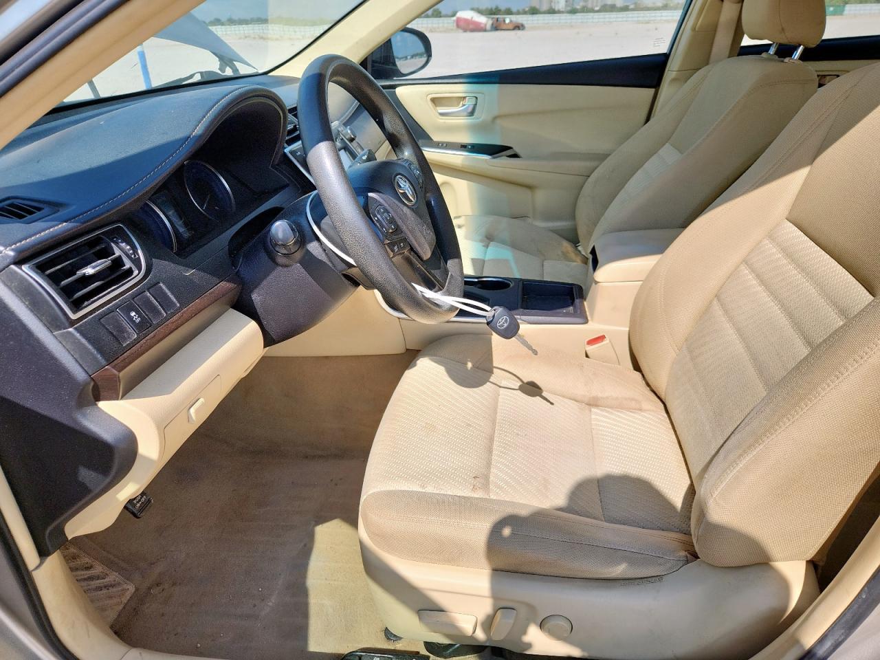 2016 Toyota Camry Le - Фото 7