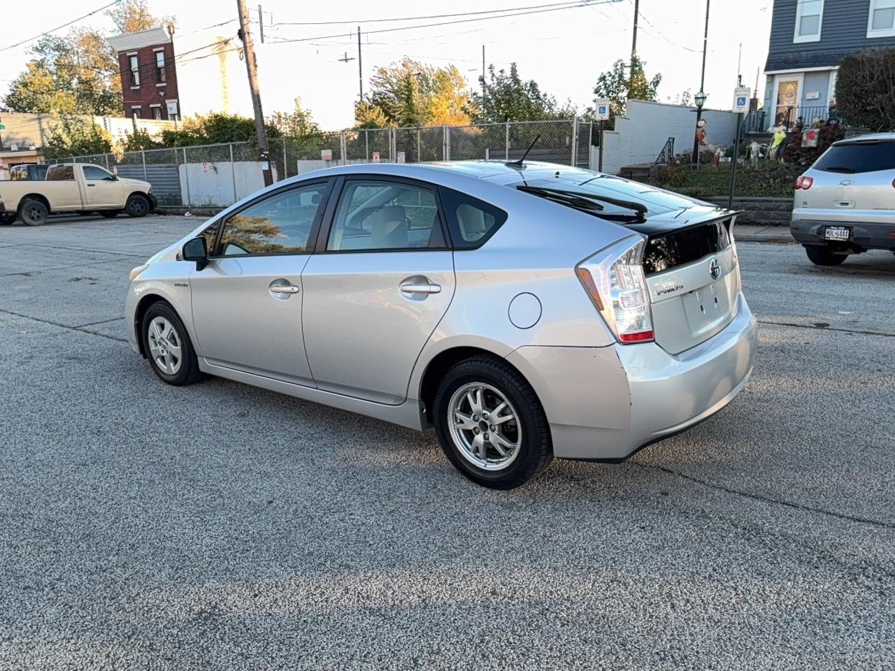 2010 Toyota Prius - Фото 3