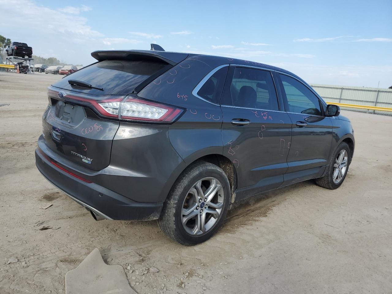 2016 Ford Edge Titanium - Image 3