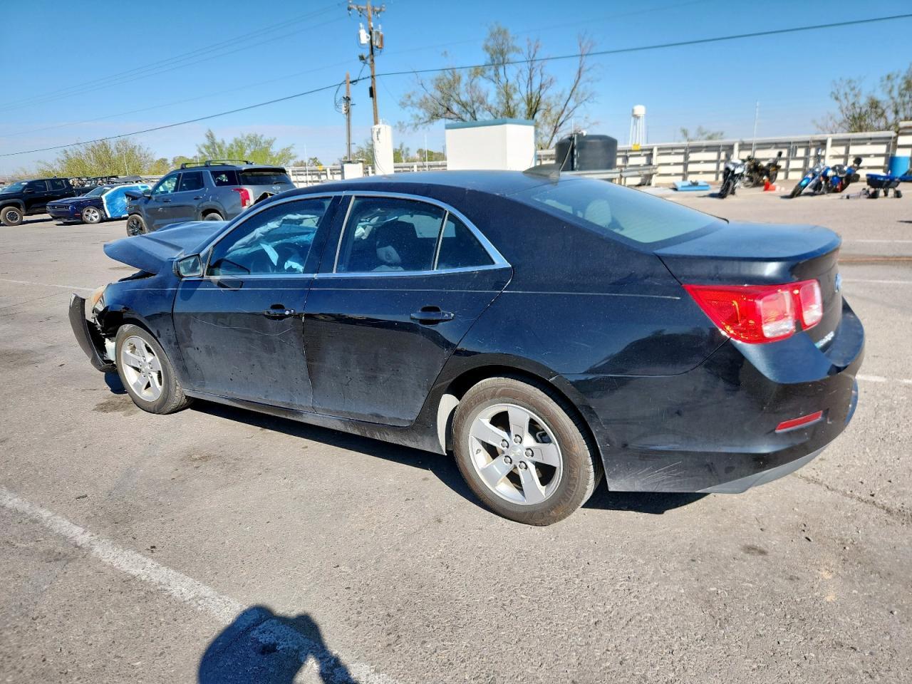 2015 Chevrolet Malibu Ls - Image 2