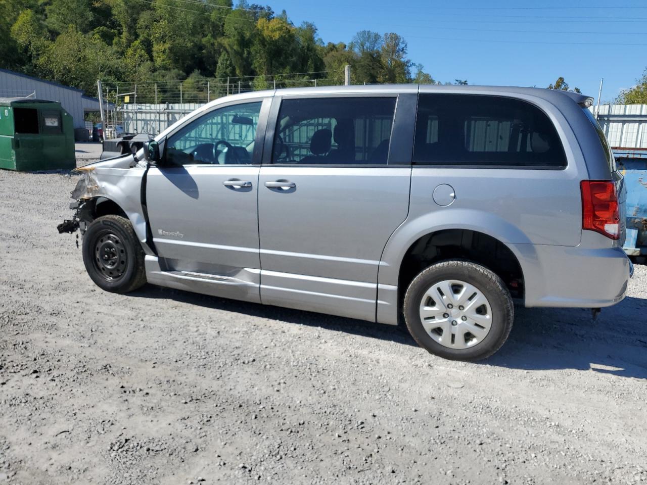 2018 Dodge Grand Caravan Se - Фото 2