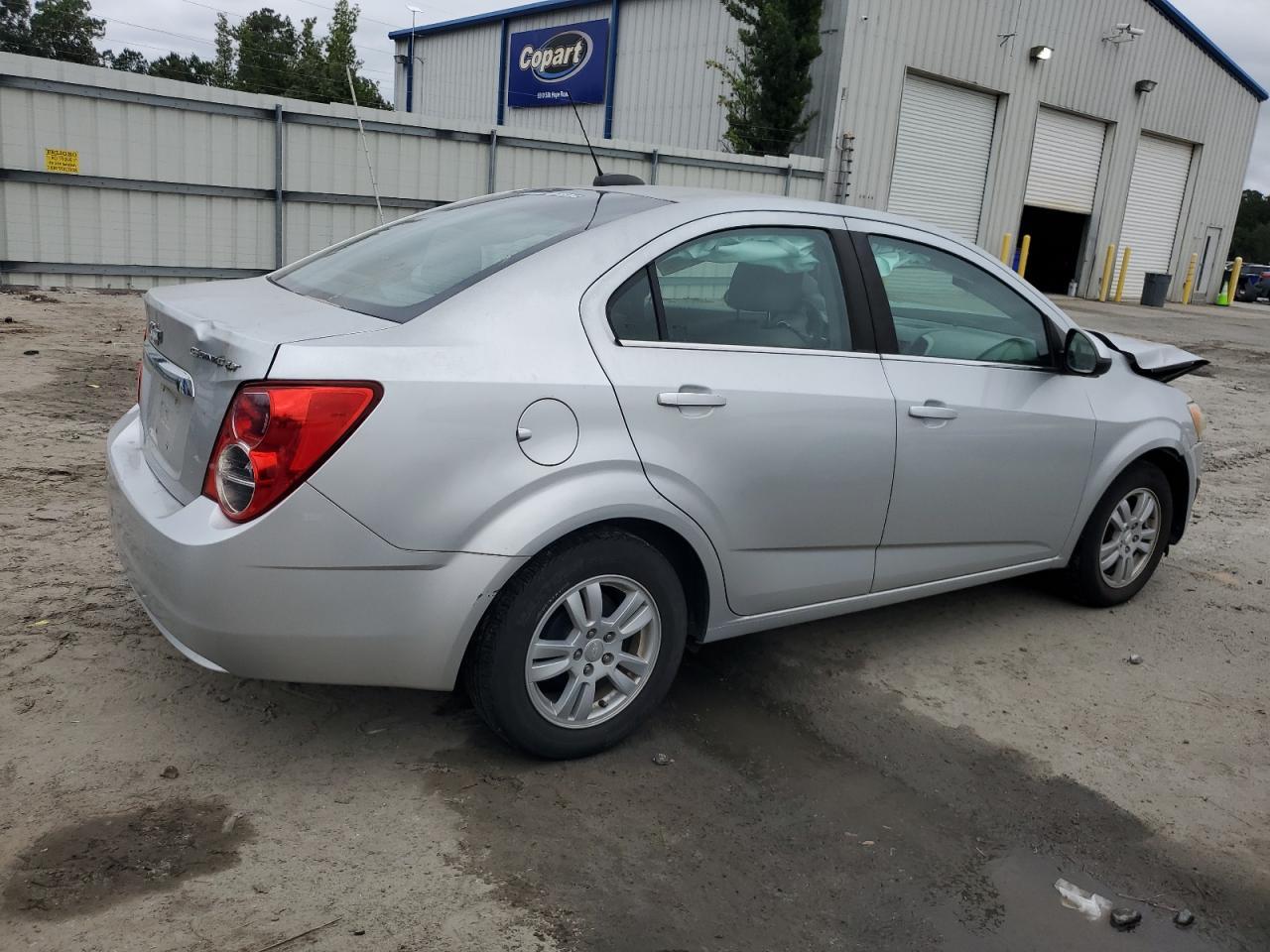 2015 Chevrolet Sonic Lt - Фото 3