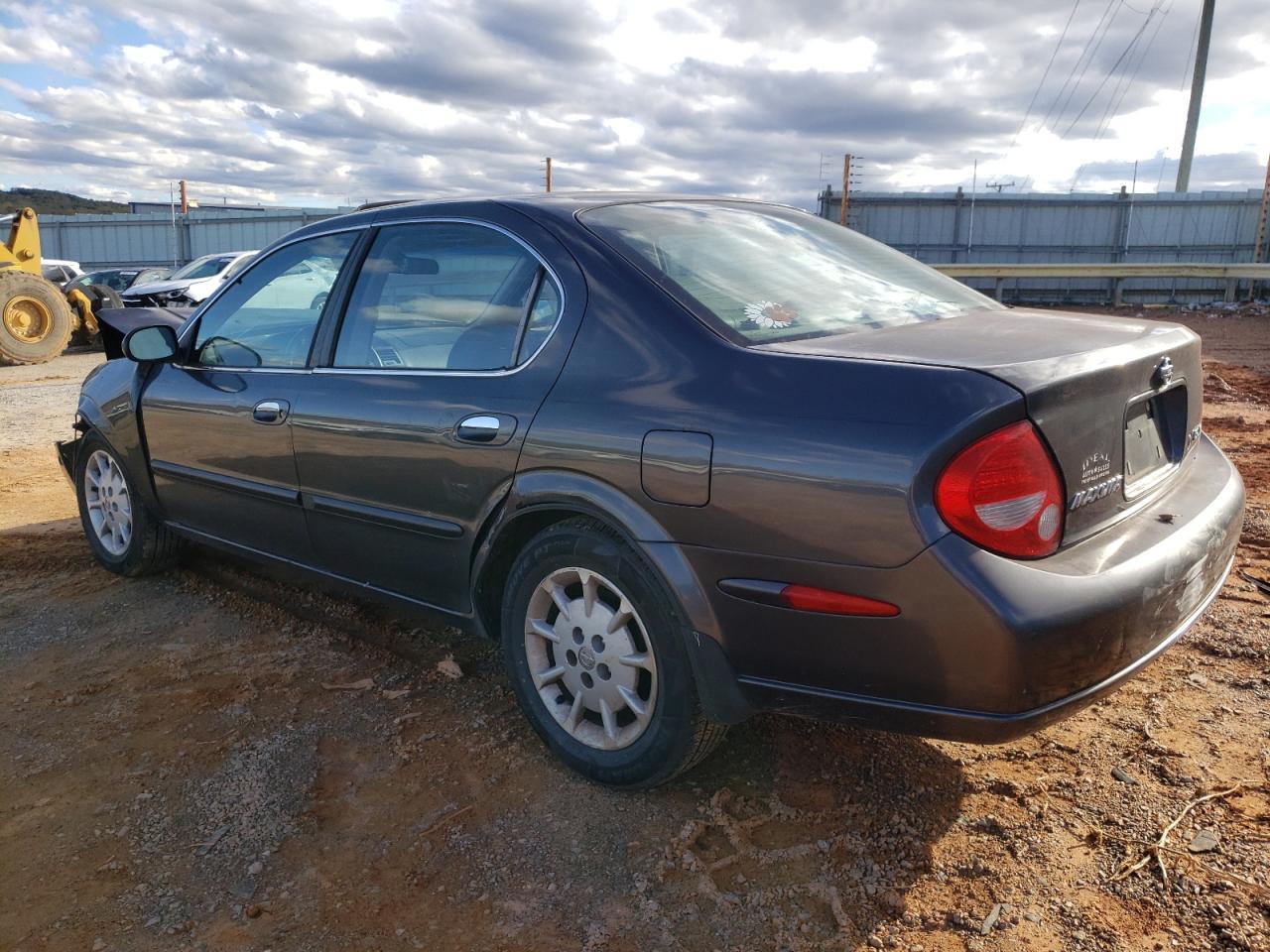 2000 Nissan Maxima Gle - Фото 2
