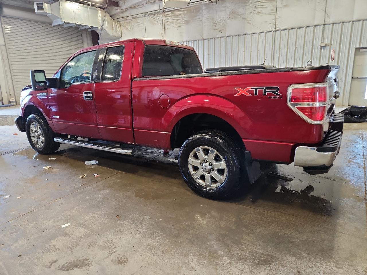 2013 Ford F150 Super Cab - Image 2