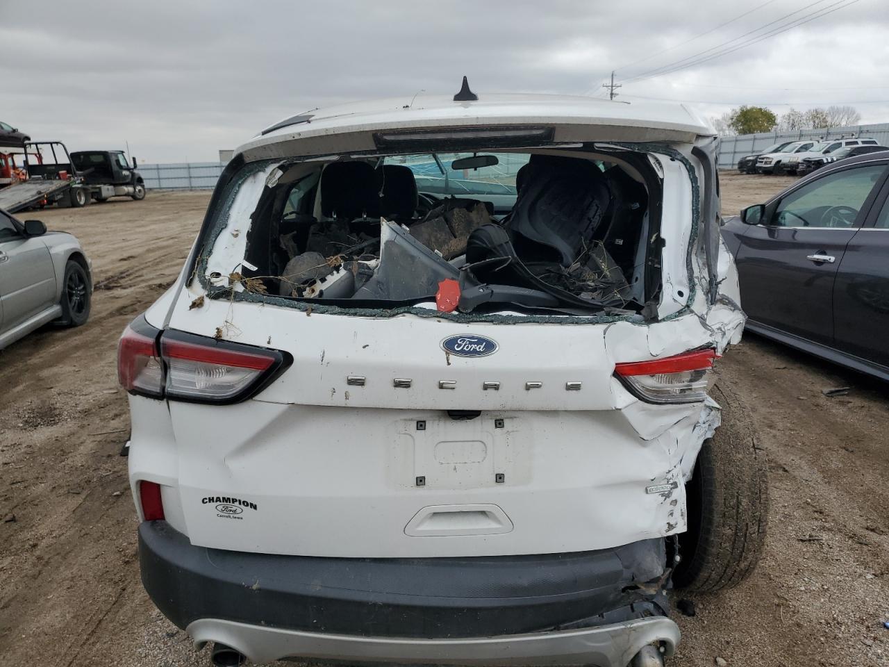 2020 Ford Escape S - Image 6