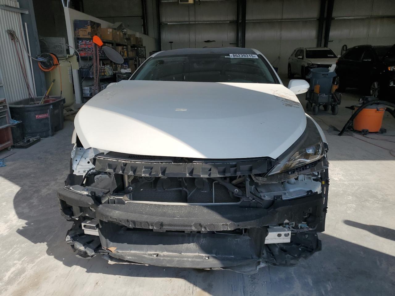 2022 Toyota Mirai Le - Фото 6