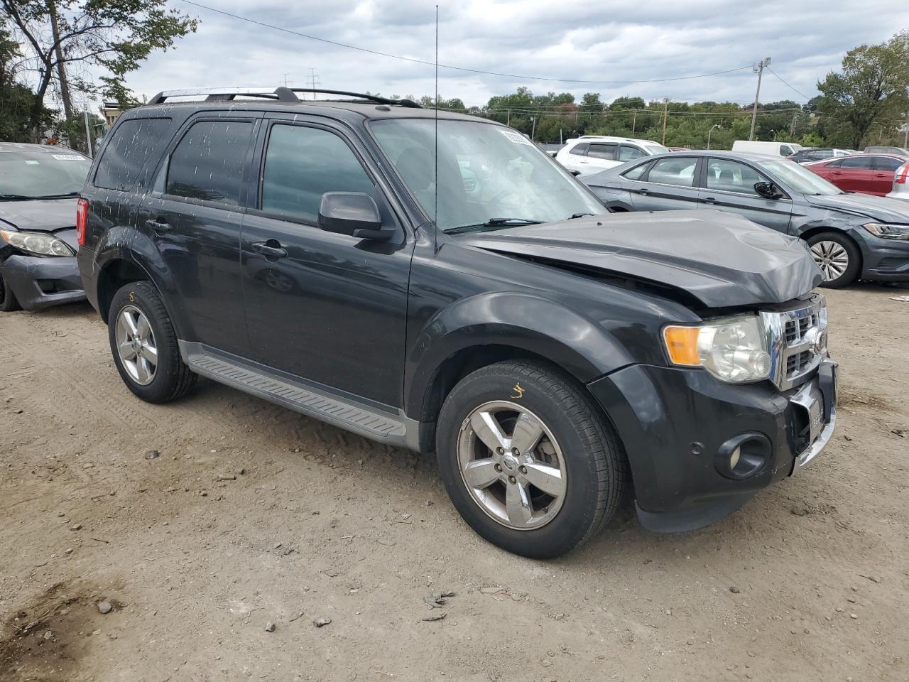 2011 Ford Escape Limited - Image 4
