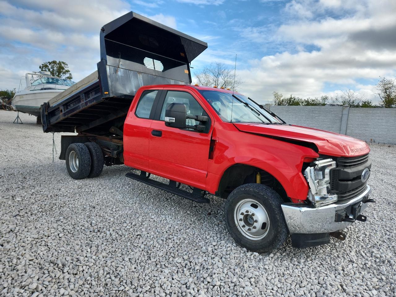 2017 Ford F350 Super Duty - Фото 4