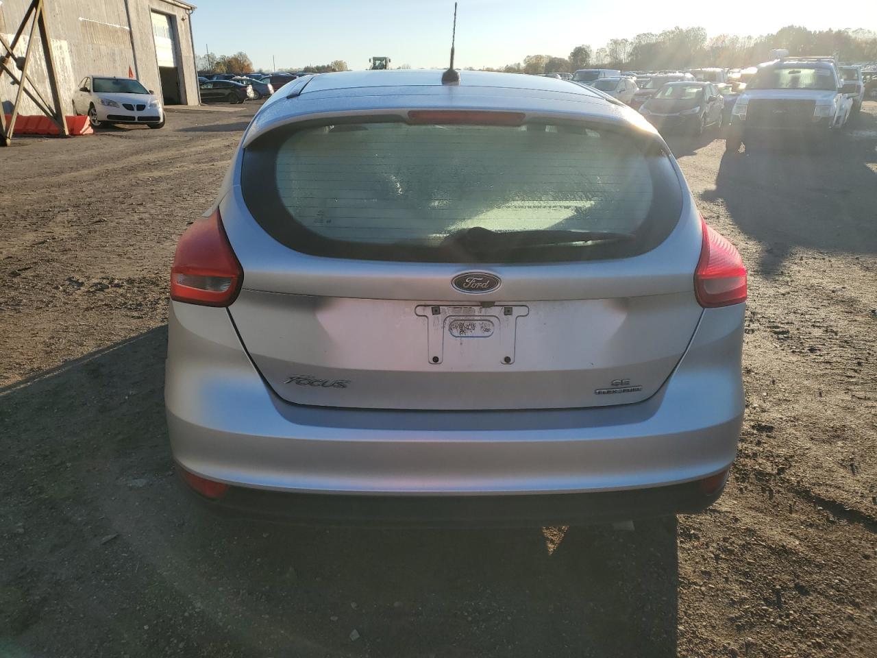 2016 Ford Focus Se - Image 6