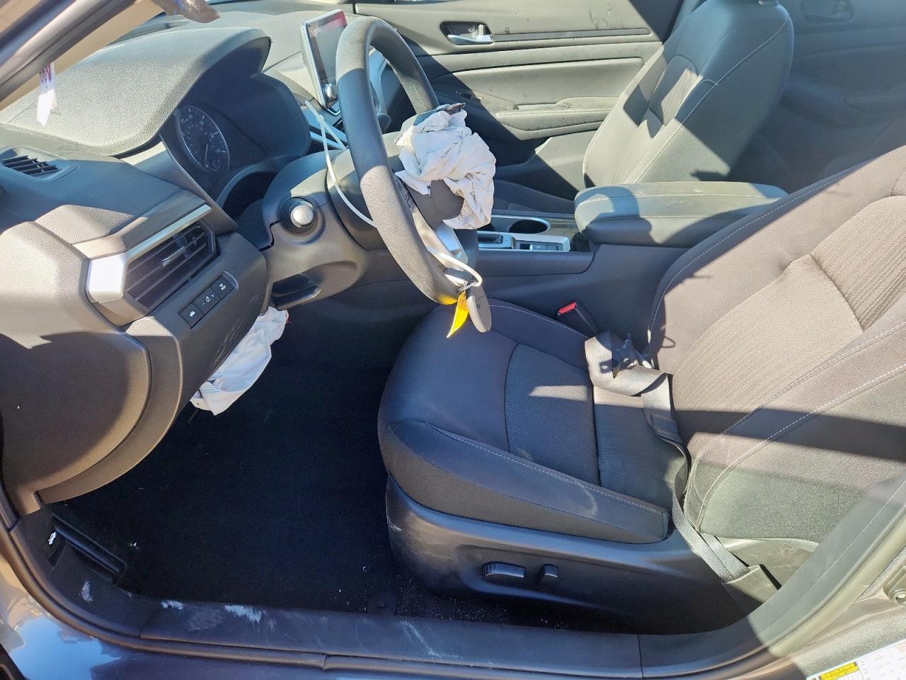 2024 Nissan Altima Sv - Image 7